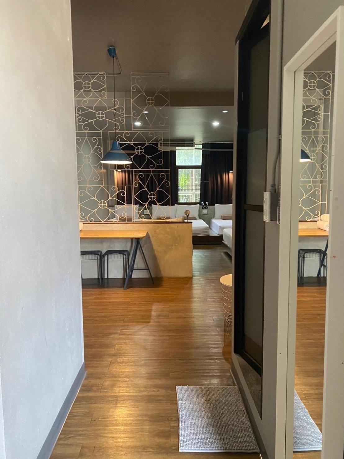 Yaksa Private Hostel Bangkok Bagian luar foto