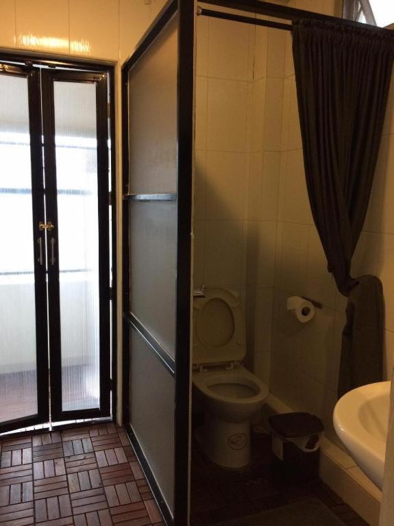 Yaksa Private Hostel Bangkok Bagian luar foto